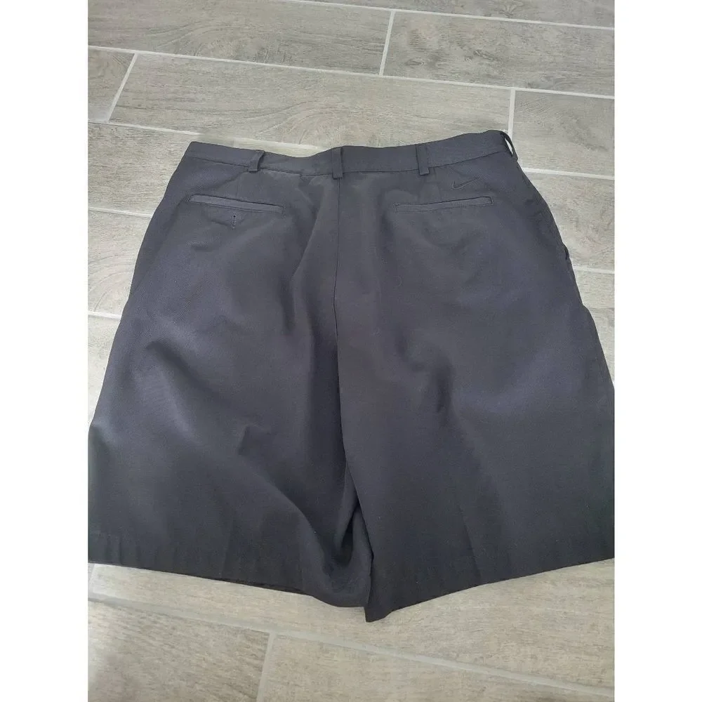 Men's Nike Golf Shorts Black Size 38‎